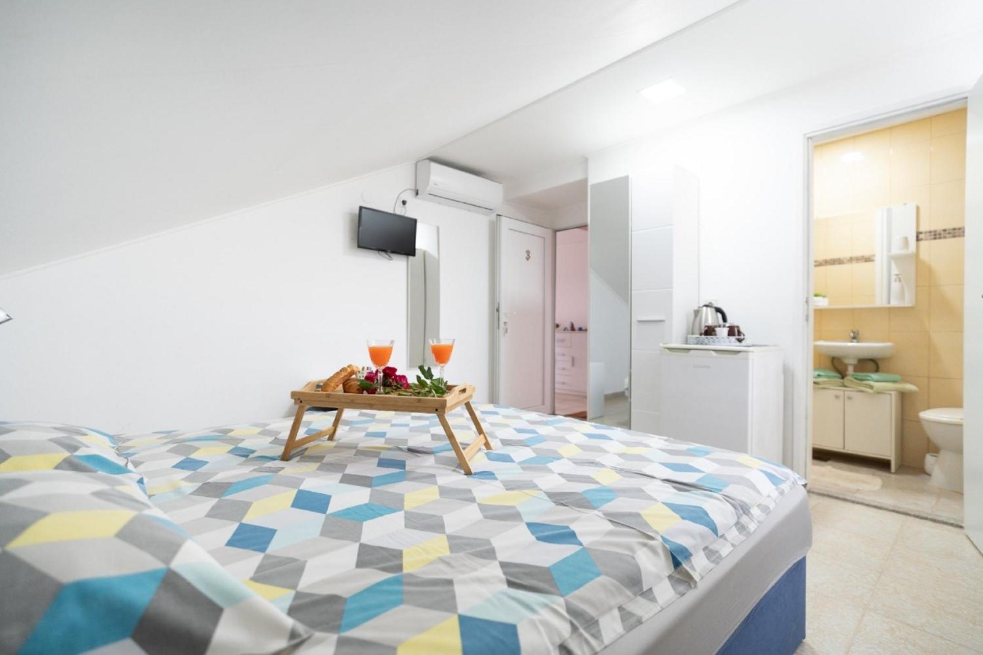 Apartments Milic Горни Карин Екстериор снимка